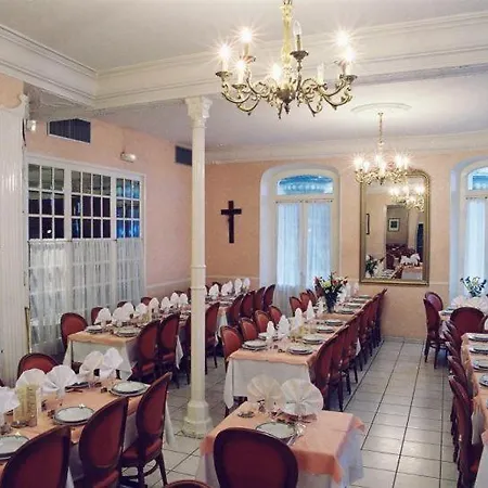 Отель Grand D'angleterre 3*